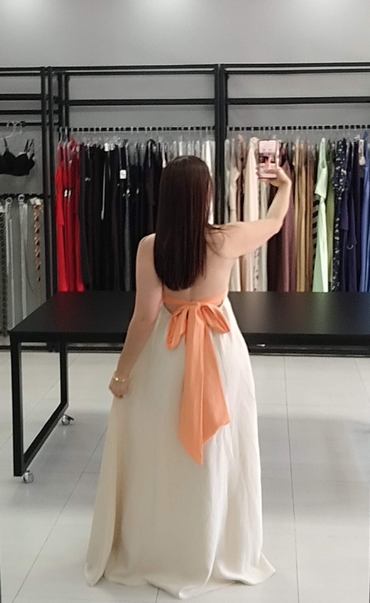 Vestido Longo Costa Nua Cor Nude Laranja | Eduarda |