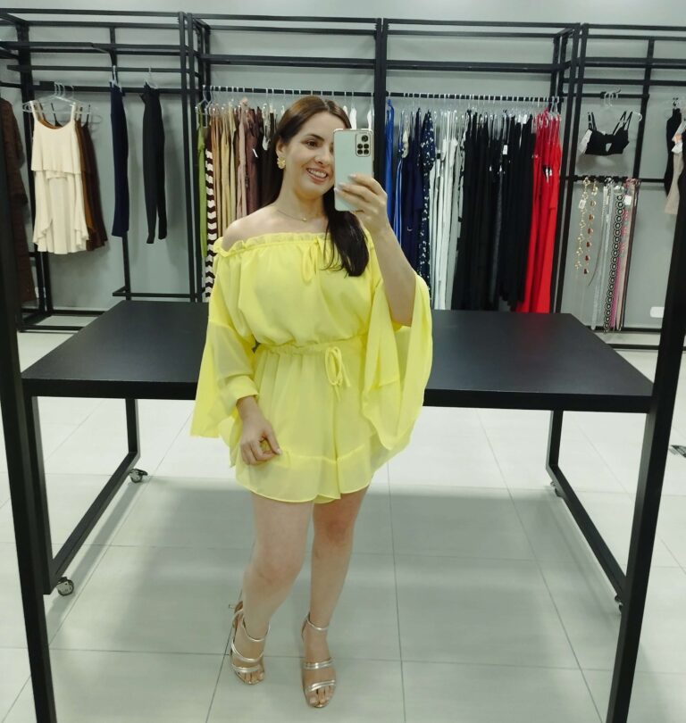 Macaquinho Chiffon Paula | Cor Amarelo liso