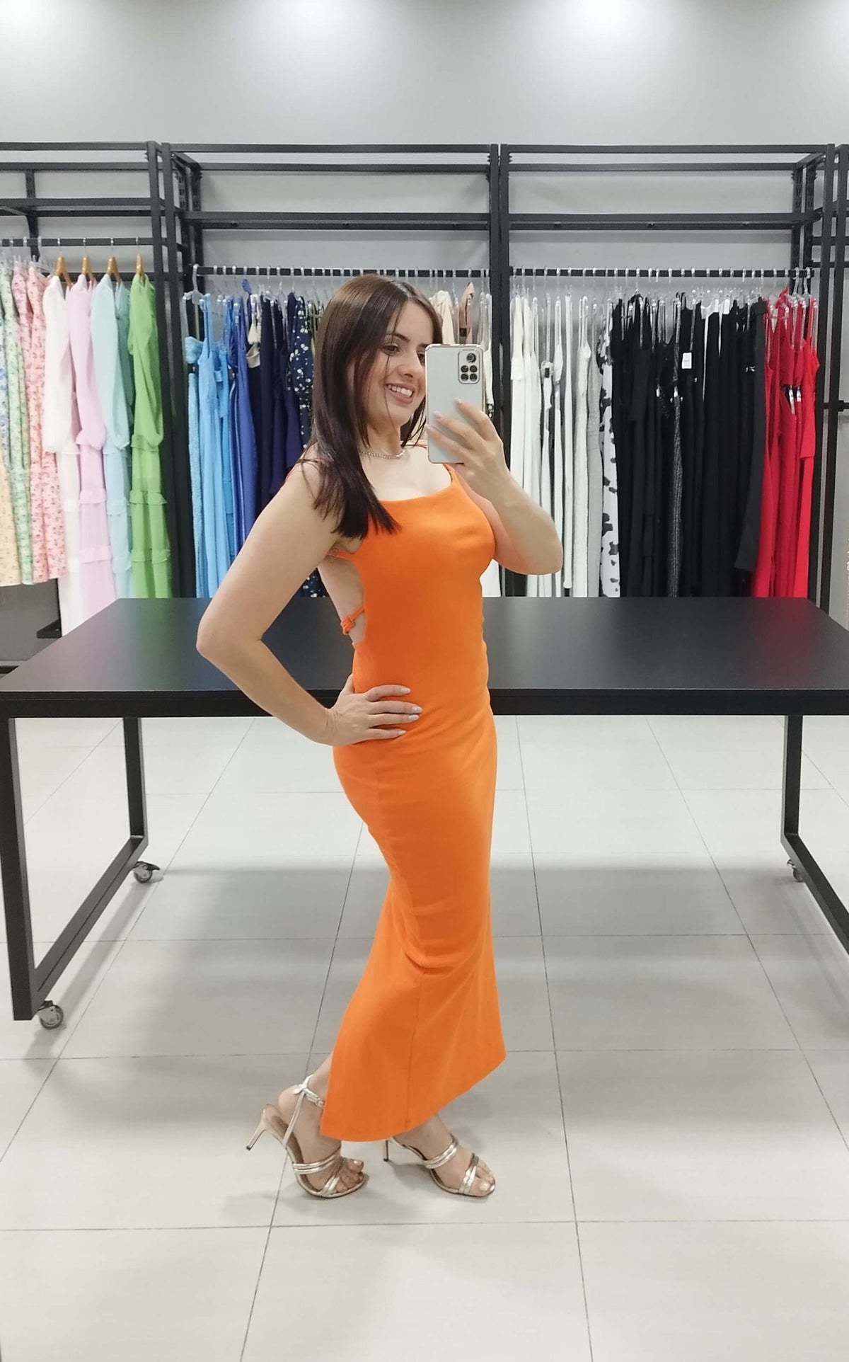 Vestido Canelado Tamires | Cor Laranja | Verão-2025