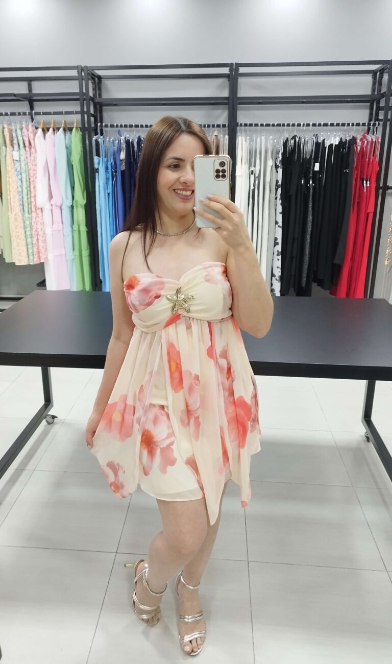 Vestido Curto Chiffon Floral Coral | Estrela