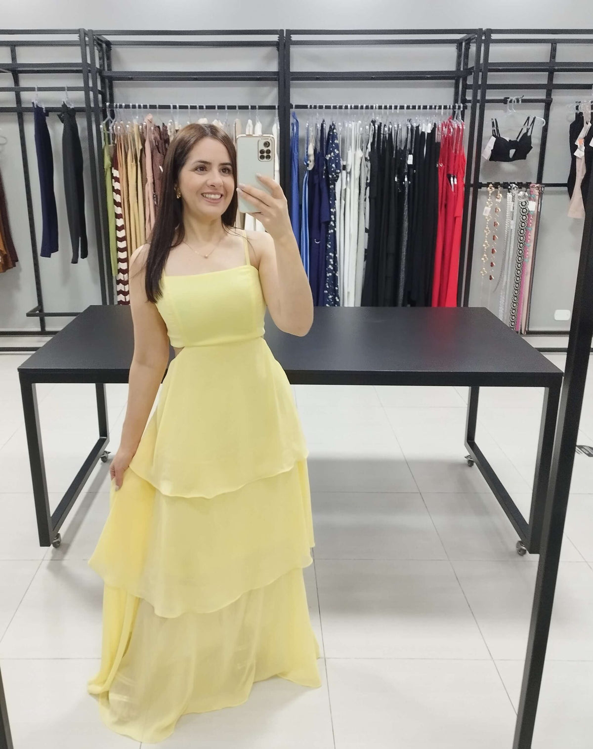 Vestido Longo Chiffon Amarelo | Kezia